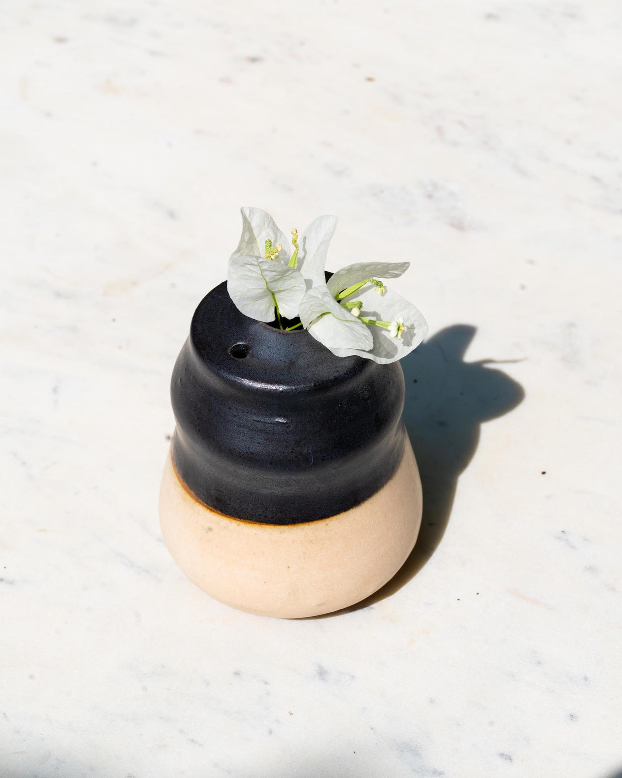 Kali Bud Vase 01