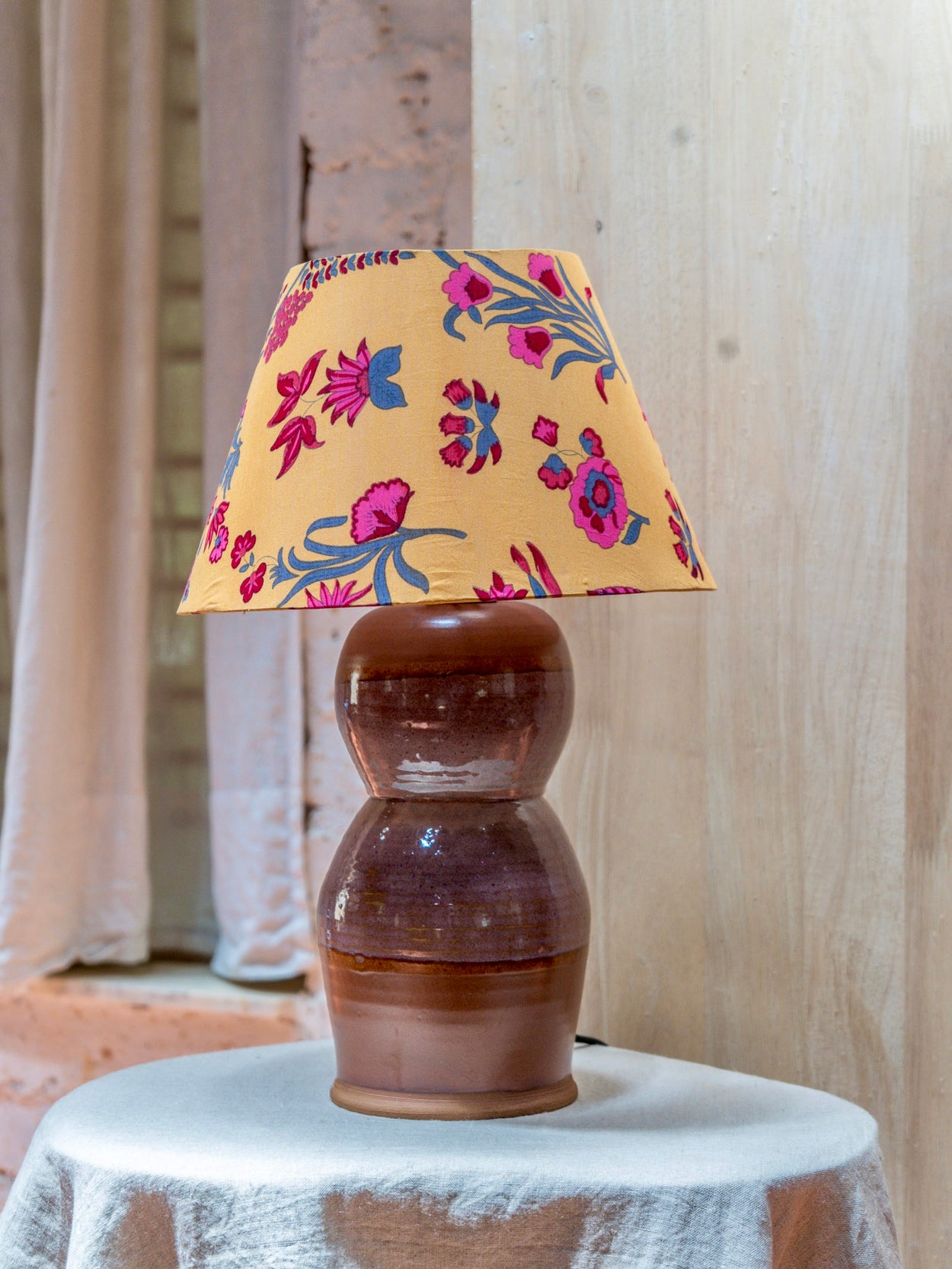 Double Guard Table Lamp