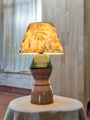 Sunbird Garden Table Lamp