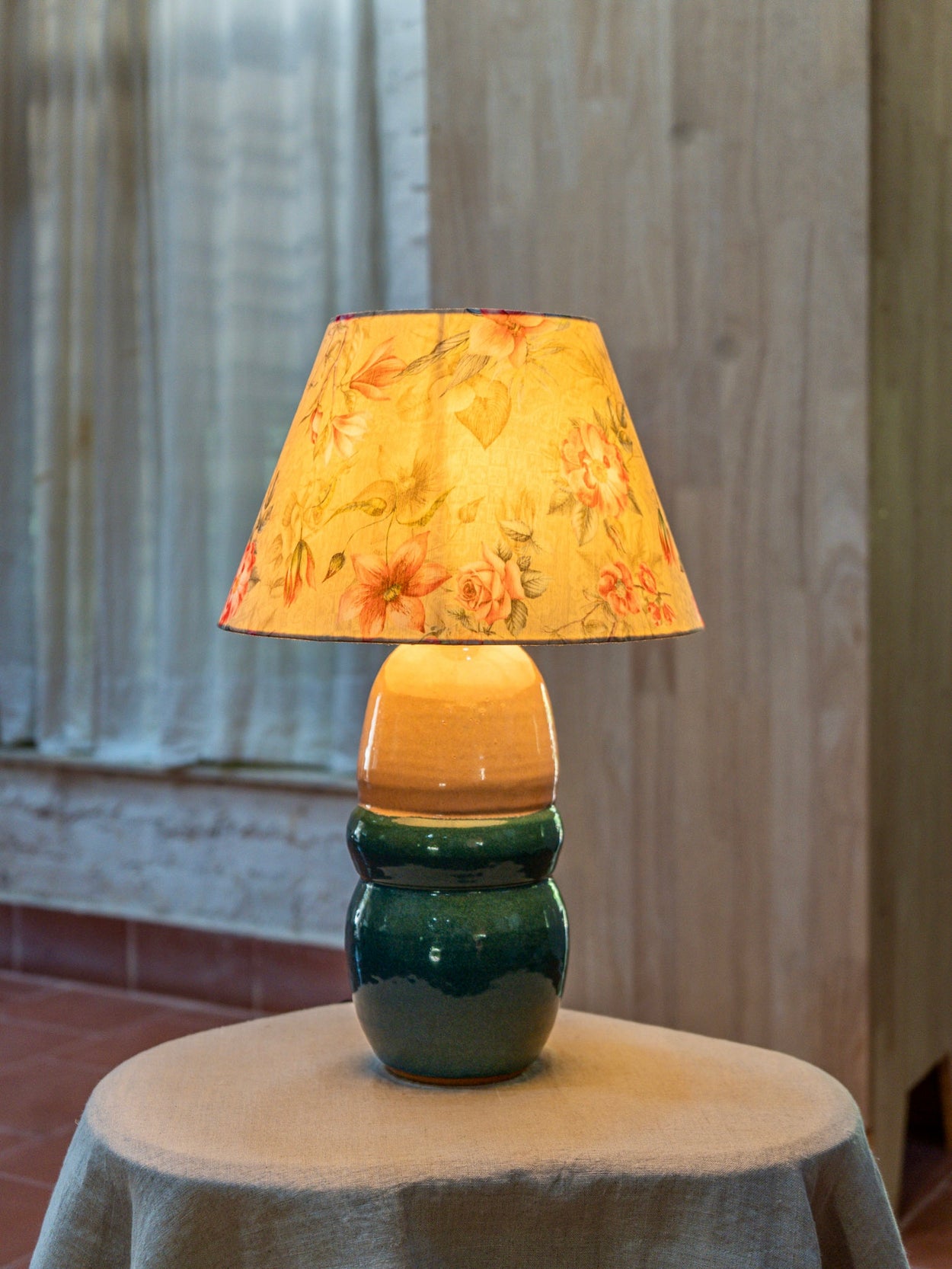 Dusk Rose Table Lamp