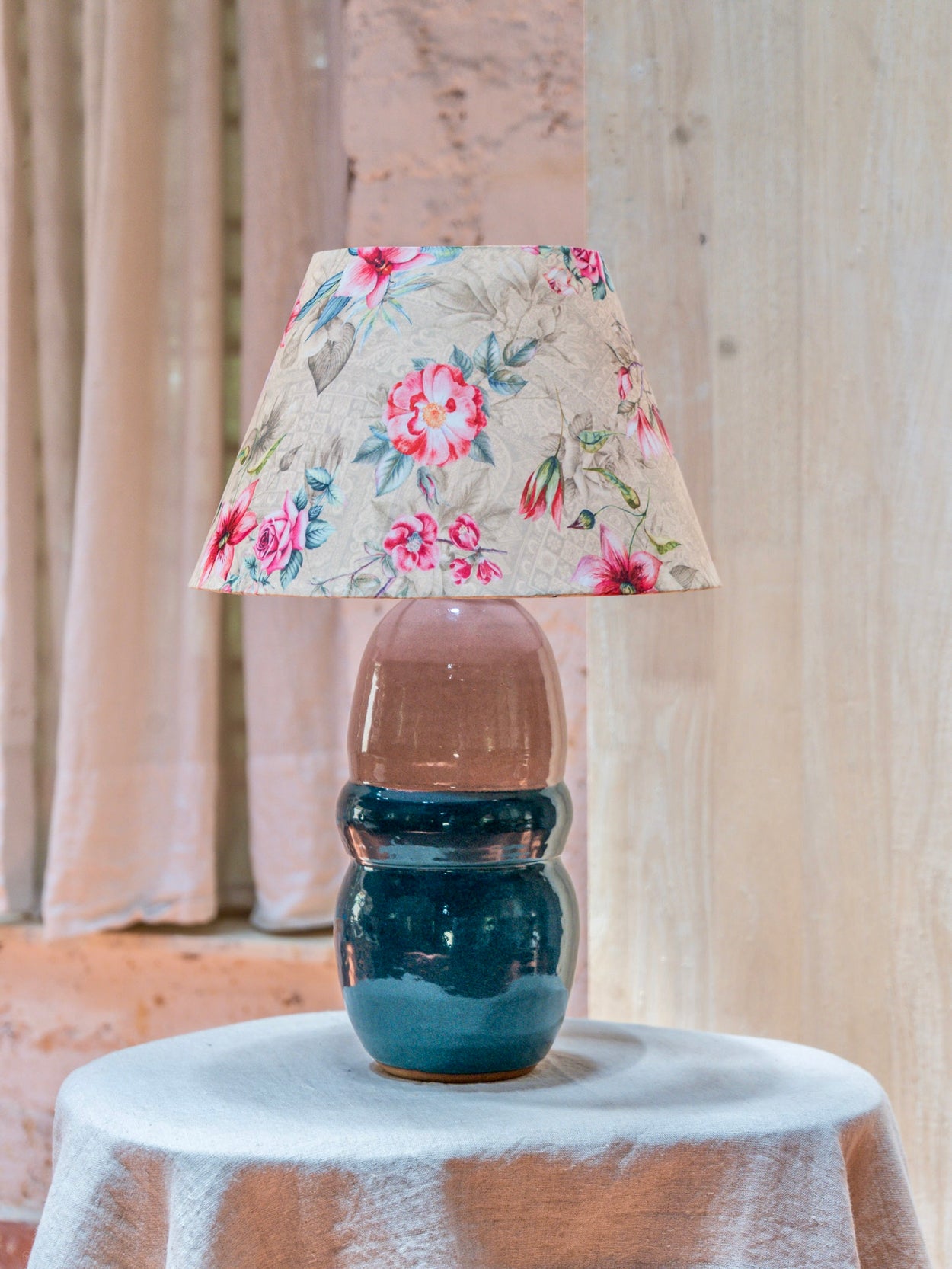 Dusk Rose Table Lamp