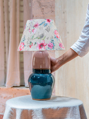 Hill Rosefinch Table Lamp