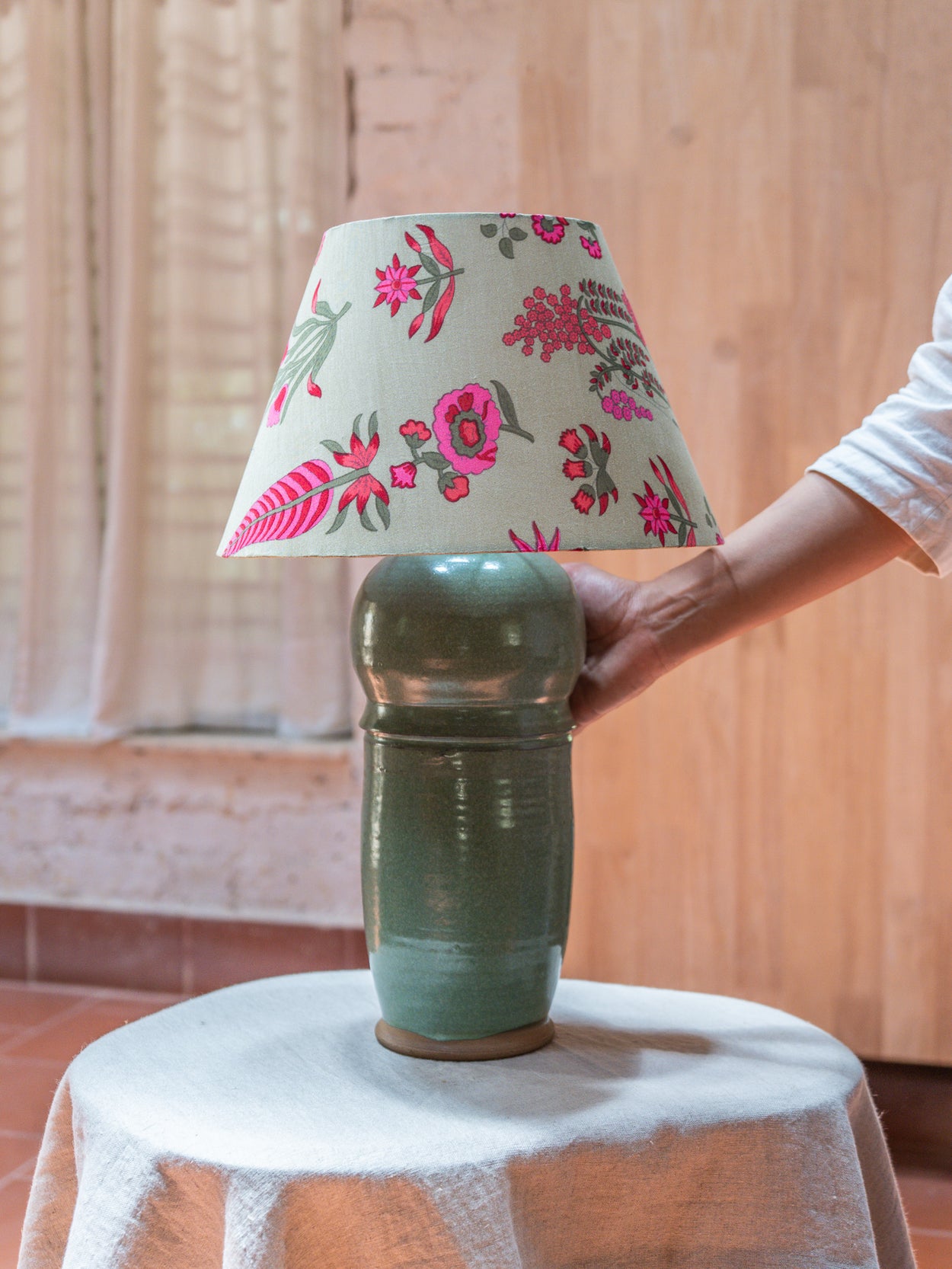Moss & Bloom Table Lamp