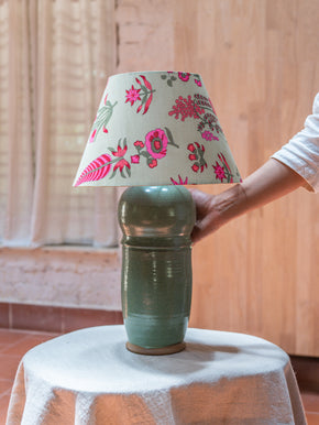 Moss & Bloom Table Lamp
