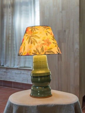 Parakeet Table Lamp